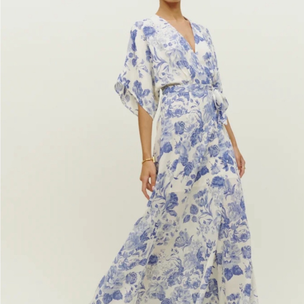 Reformation Winslow Blue and White Floral Maxi Dress